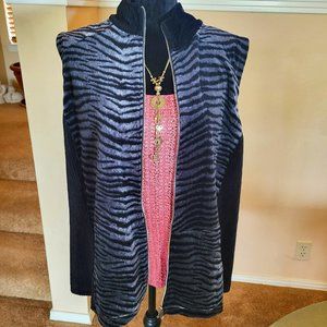 Jones New York Sleeveless Grey & Black Vest - Size 2XL